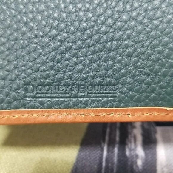 🎯DOONEY & BOURKE Pebbled Leather Continental Clutch Wallet Forest/Green Leather - Picture 9 of 9